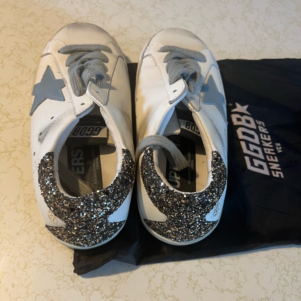 GG *inspired* sneaker. White with black detailing and blue star